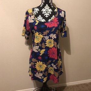 LulaRoe Irma Floral Top
